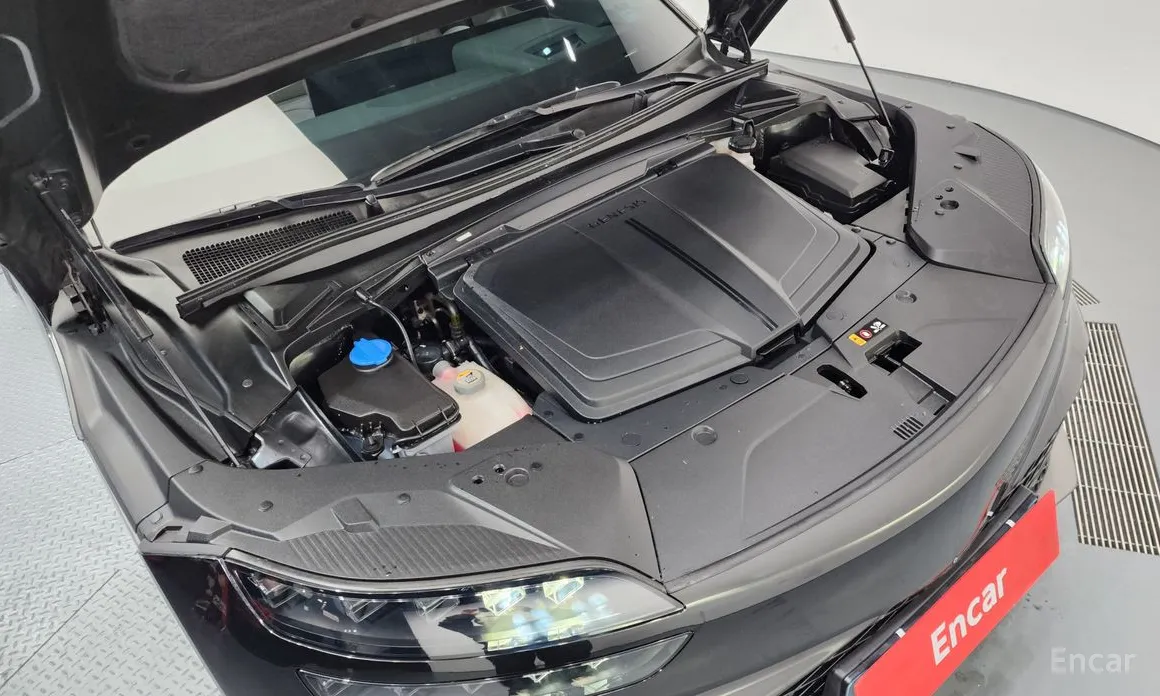 Фото 6 - Genesis GV60