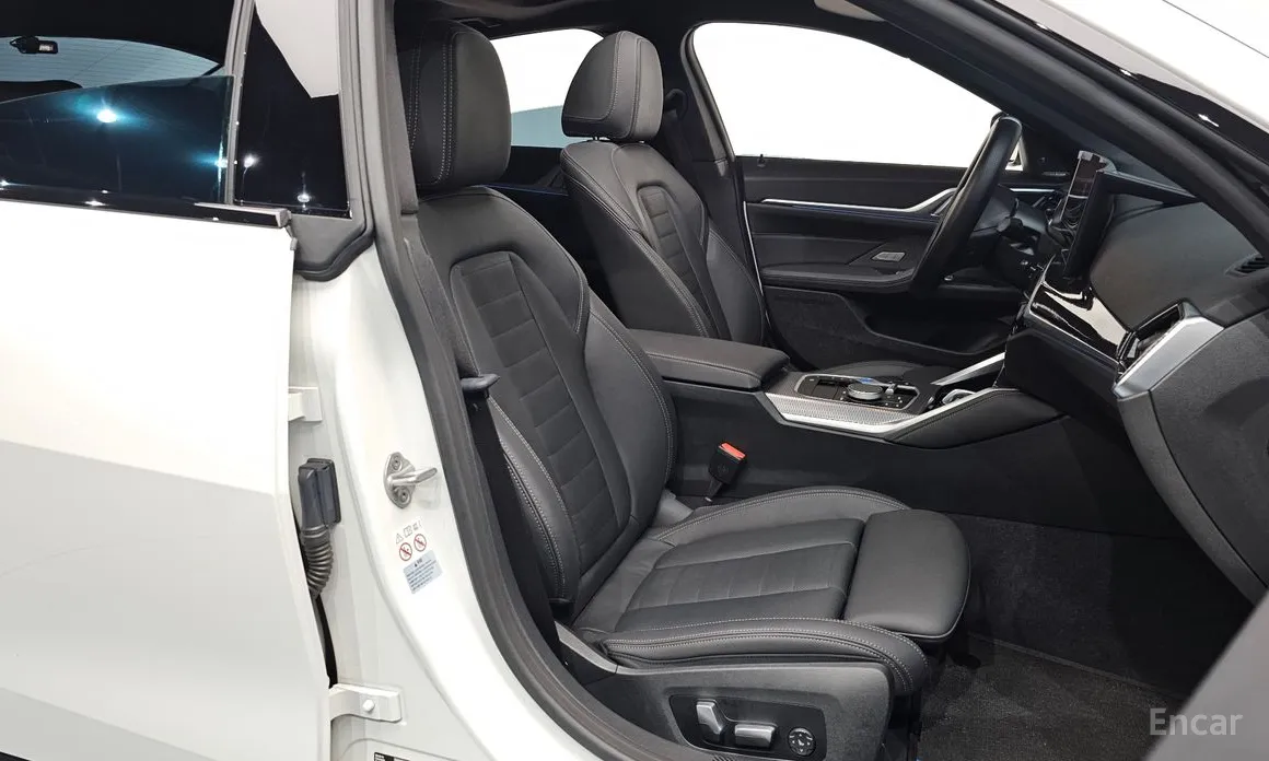 Фото 10 - BMW i4