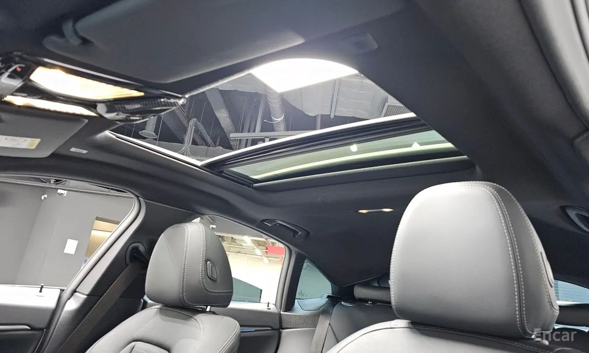 Фото 18 - BMW i4