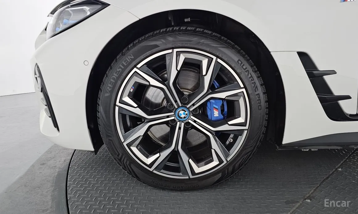 Фото 5 - BMW i4