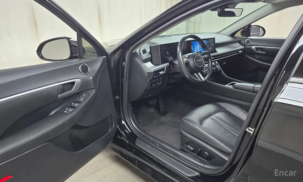 Фото 11 - Hyundai Sonata