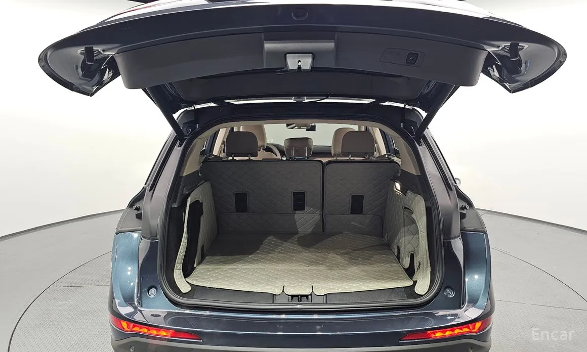 Фото 20 - Lincoln Corsair