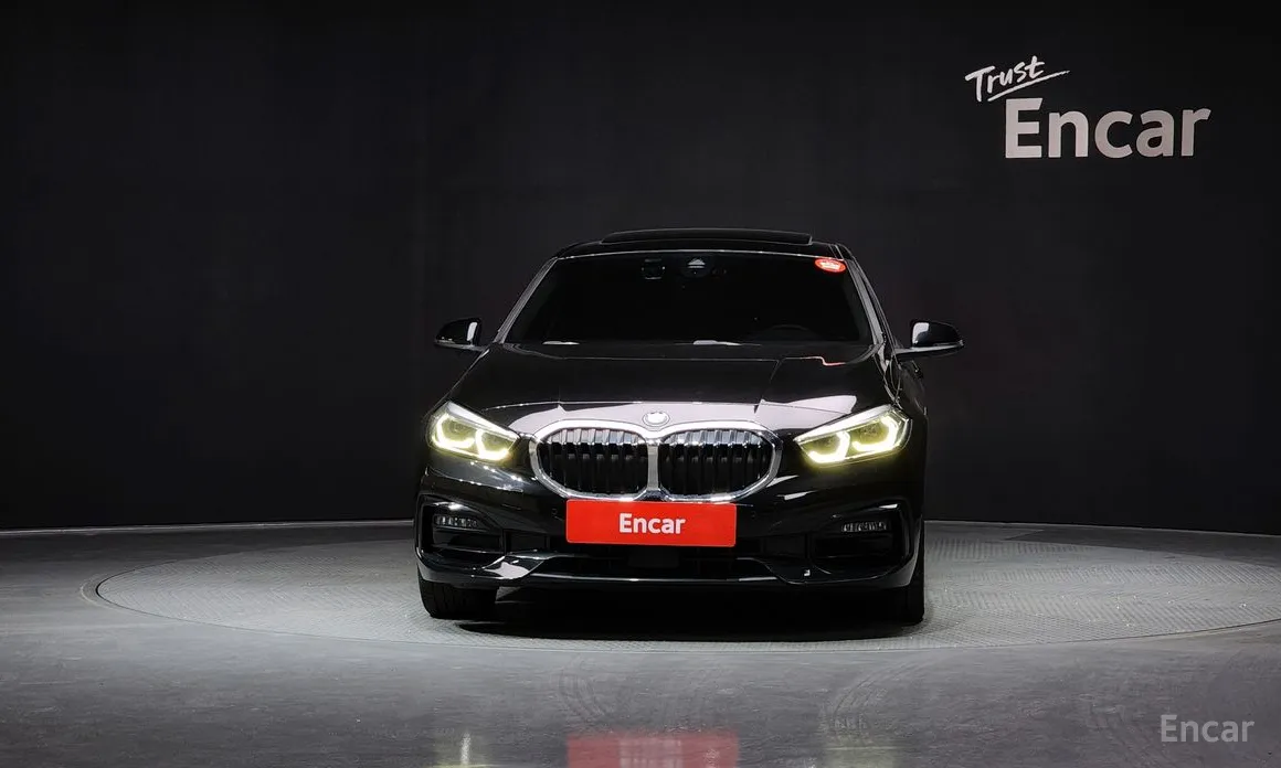 Фото 3 - BMW 1 Series