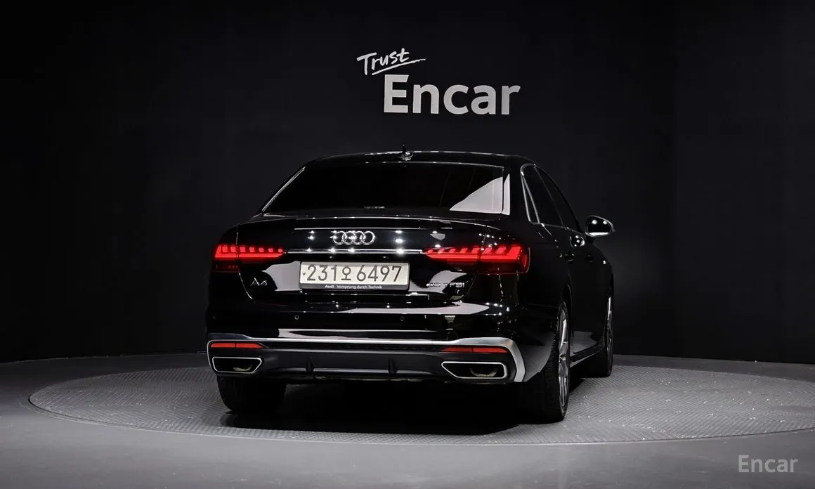 Фото 4 - Audi A4