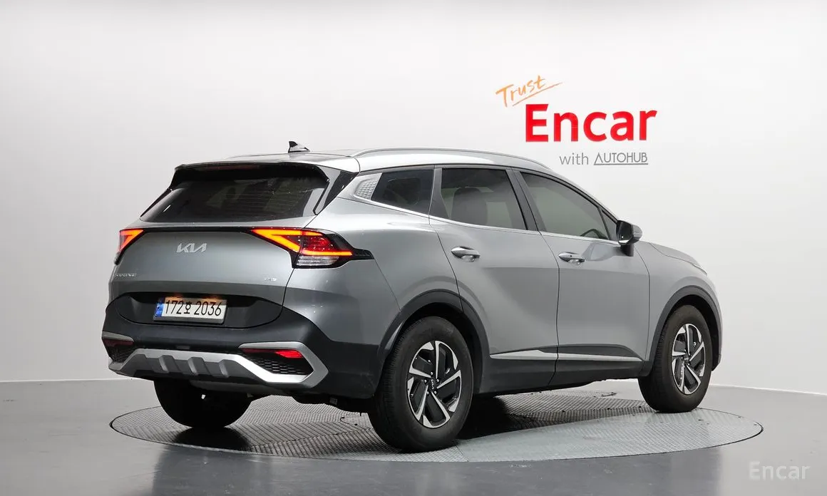 Фото 2 - Kia Sportage