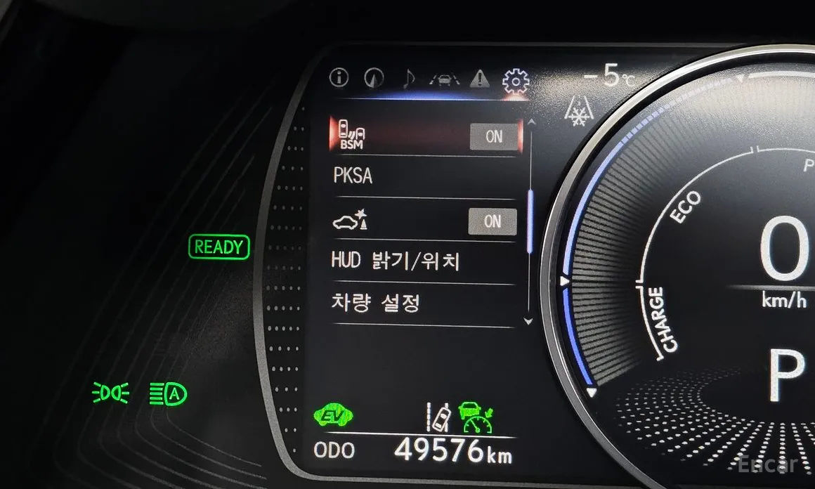 Фото 15 - Lexus ES