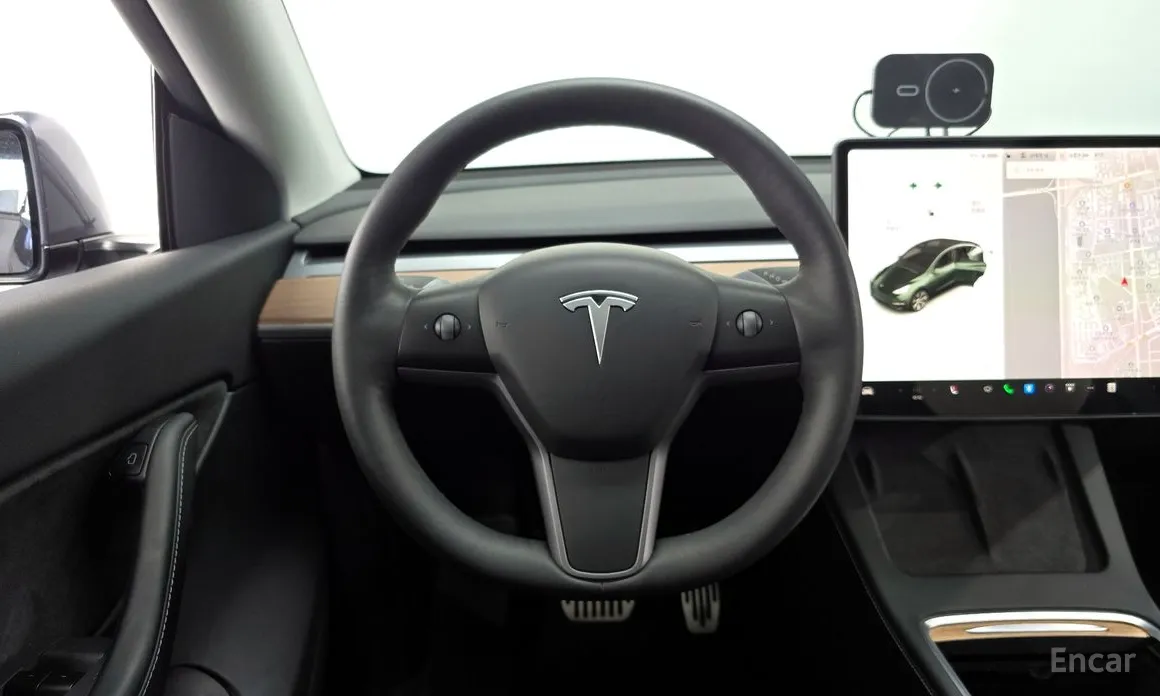 Фото 13 - Tesla Model Y