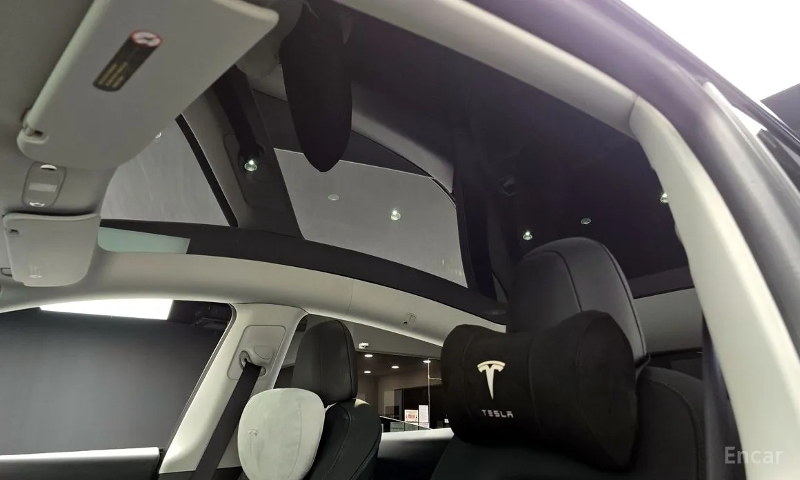Фото 19 - Tesla Model Y