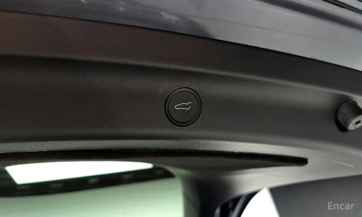 Фото 20 - Tesla Model Y