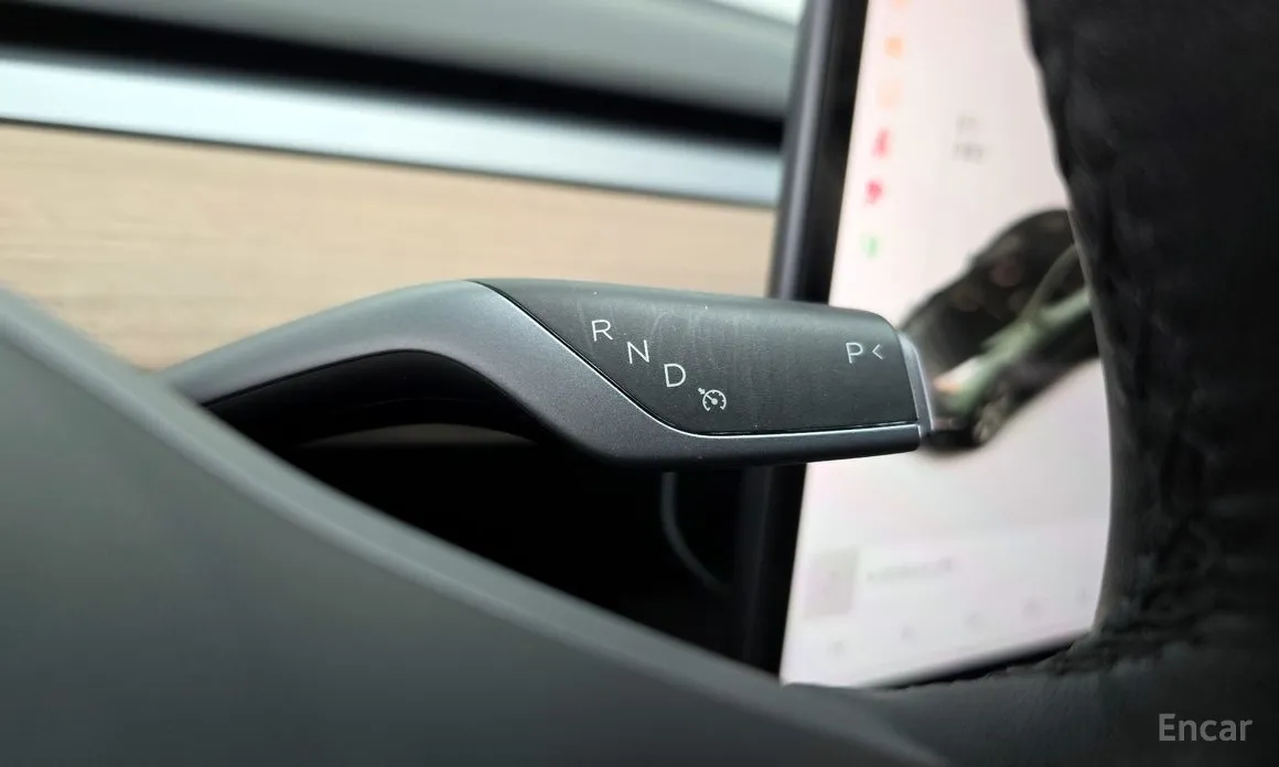 Фото 9 - Tesla Model Y