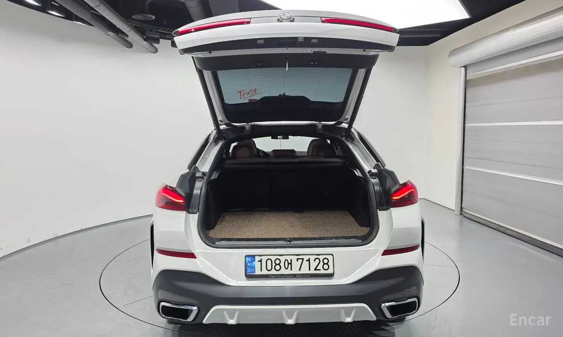 Фото 20 - BMW X6