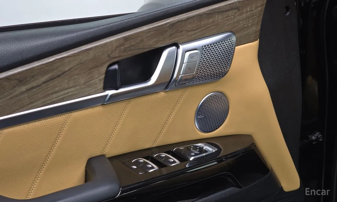 Фото 16 - Kia Mohave