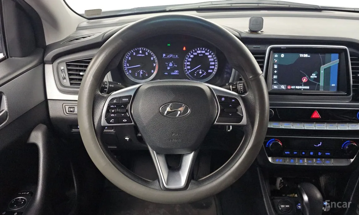 Фото 15 - Hyundai Sonata