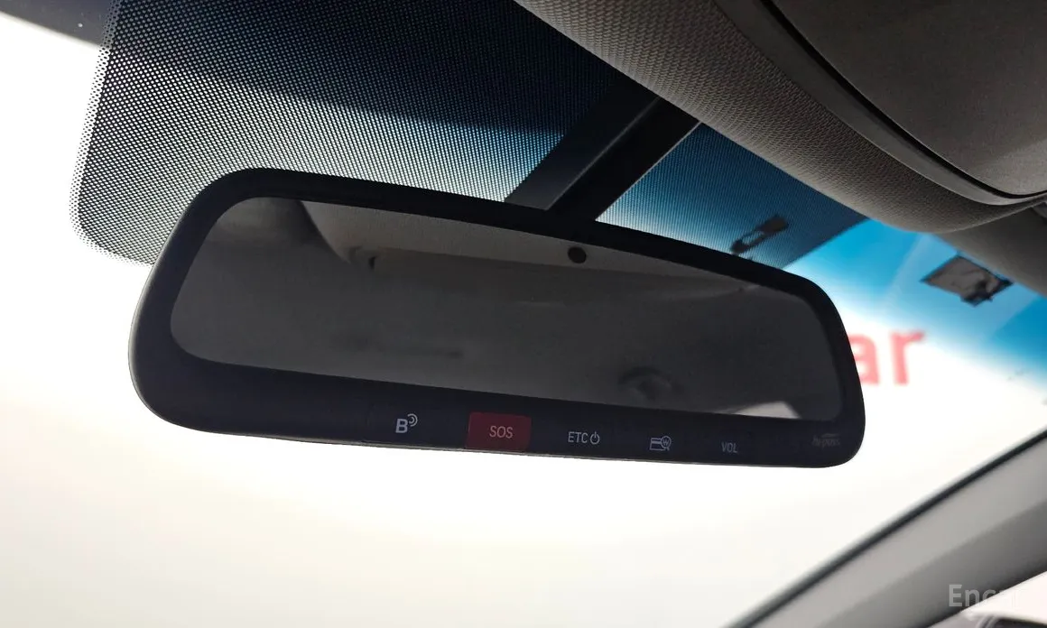 Фото 17 - Hyundai Sonata