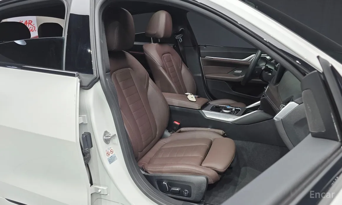 Фото 10 - BMW i4