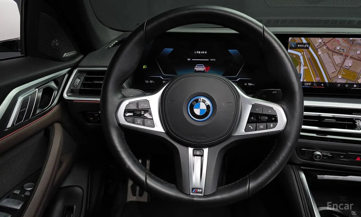 Фото 13 - BMW i4