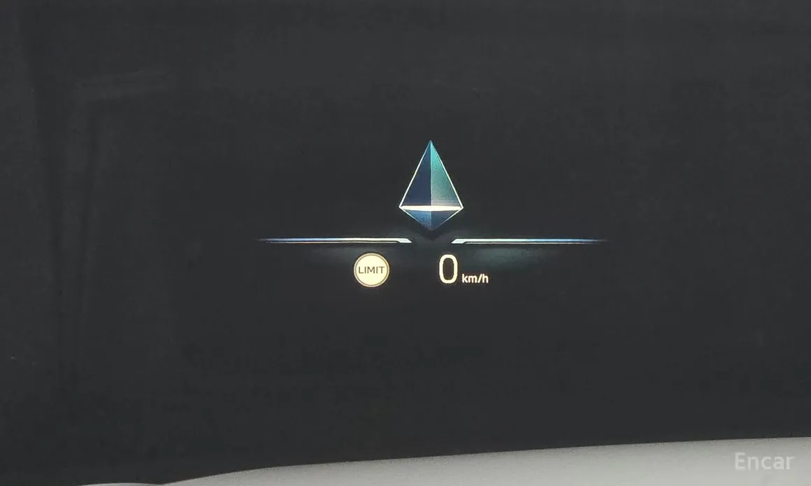 Фото 16 - BMW i4