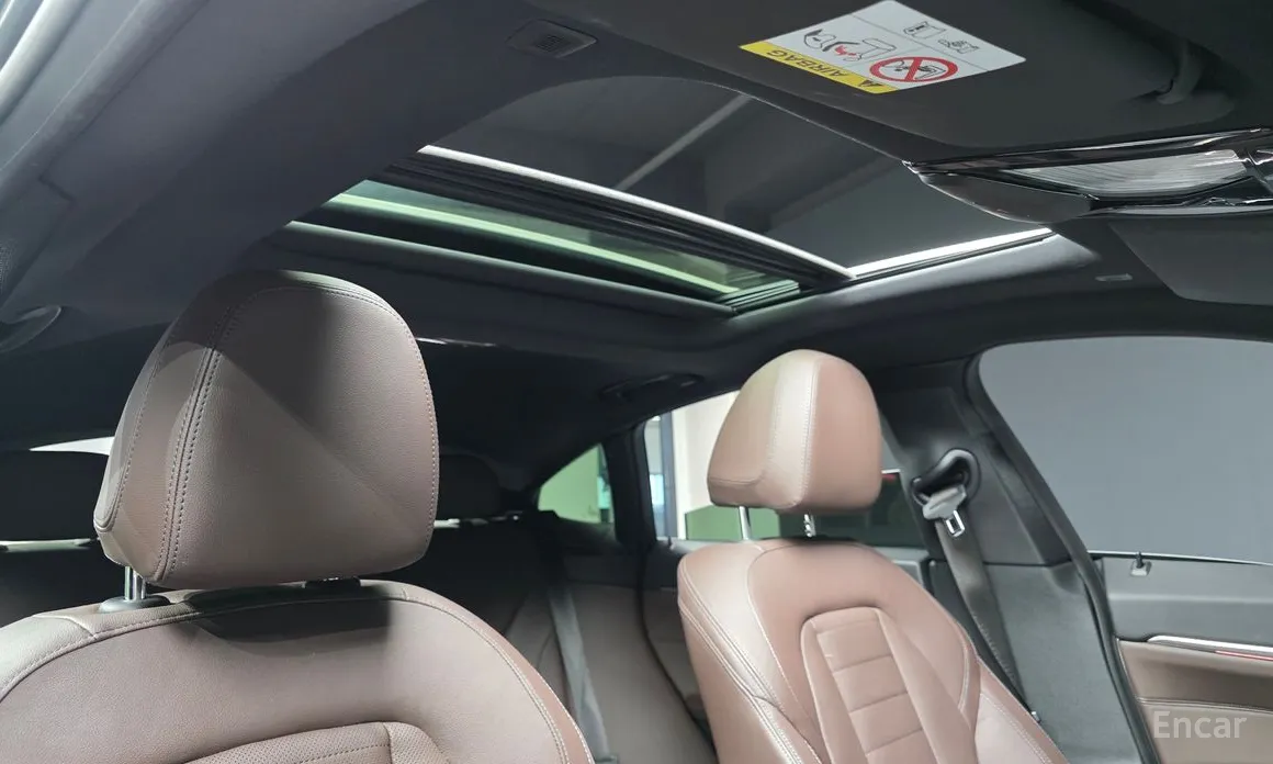 Фото 17 - BMW i4