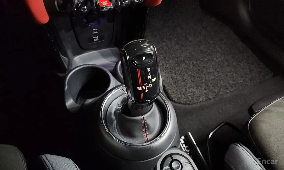 Фото 9 - Mini Cooper