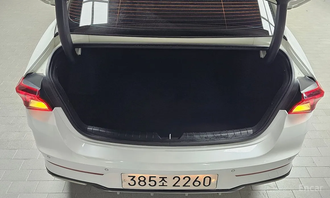 Фото 20 - Kia K5