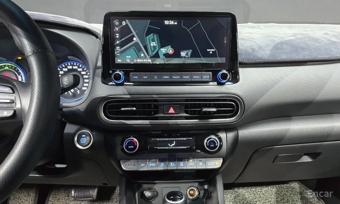 Фото 14 - Hyundai Kona