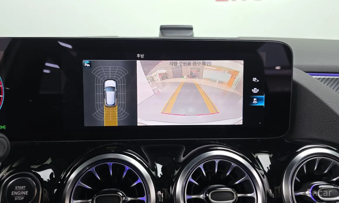 Фото 15 - Mercedes-Benz GLA-Class