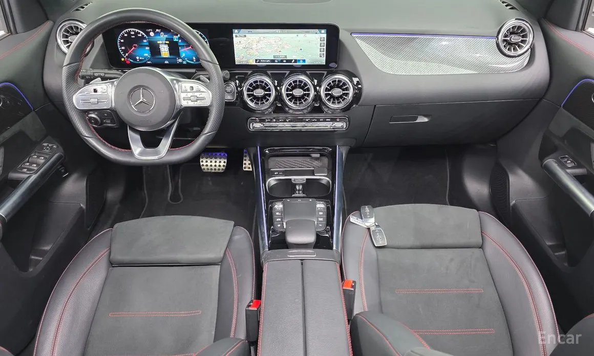 Фото 7 - Mercedes-Benz GLA-Class