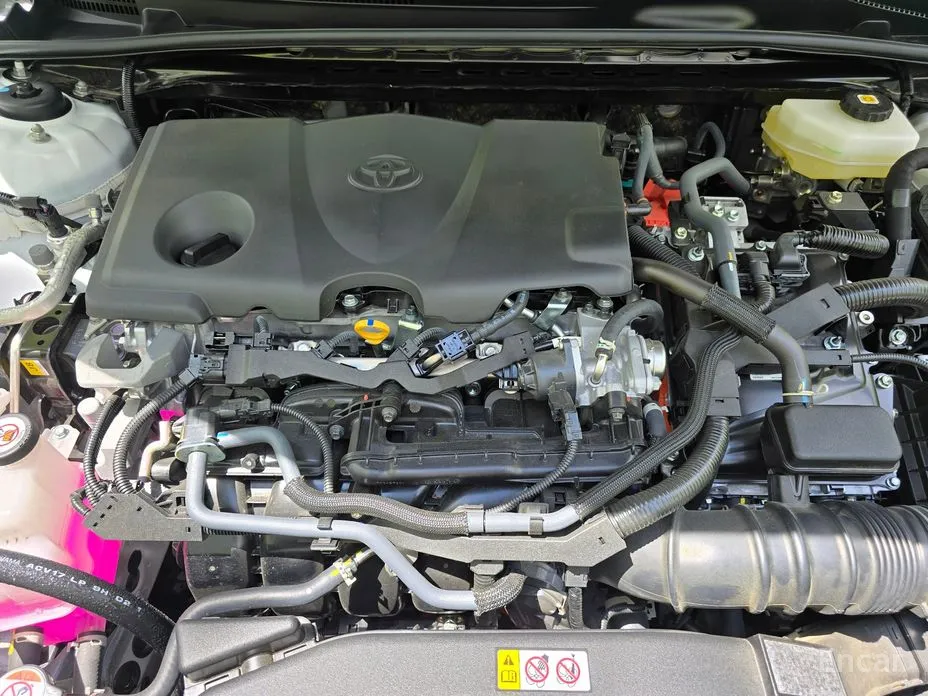 Фото 6 - Toyota Camry