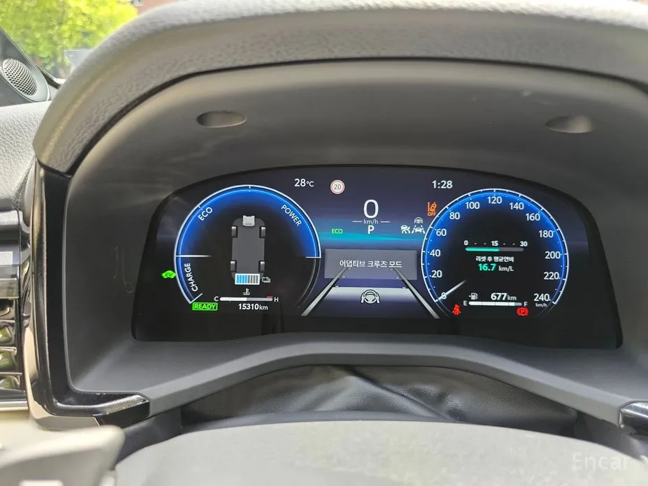 Фото 8 - Toyota Camry