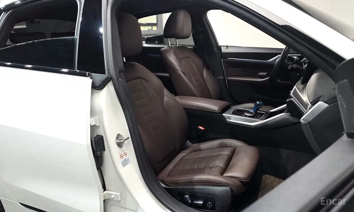 Фото 10 - BMW i4