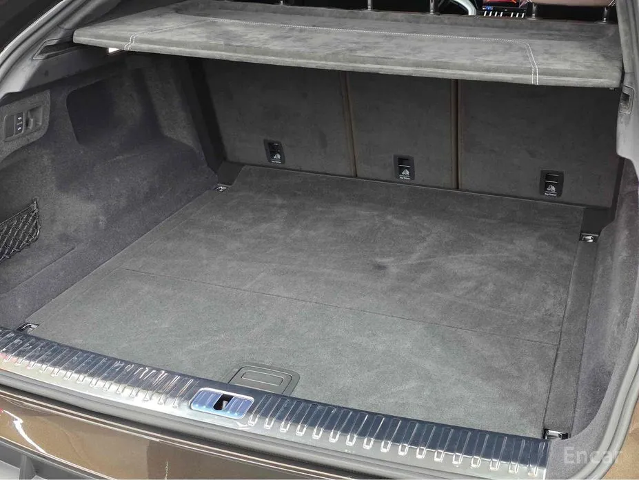 Фото 11 - Lamborghini Urus