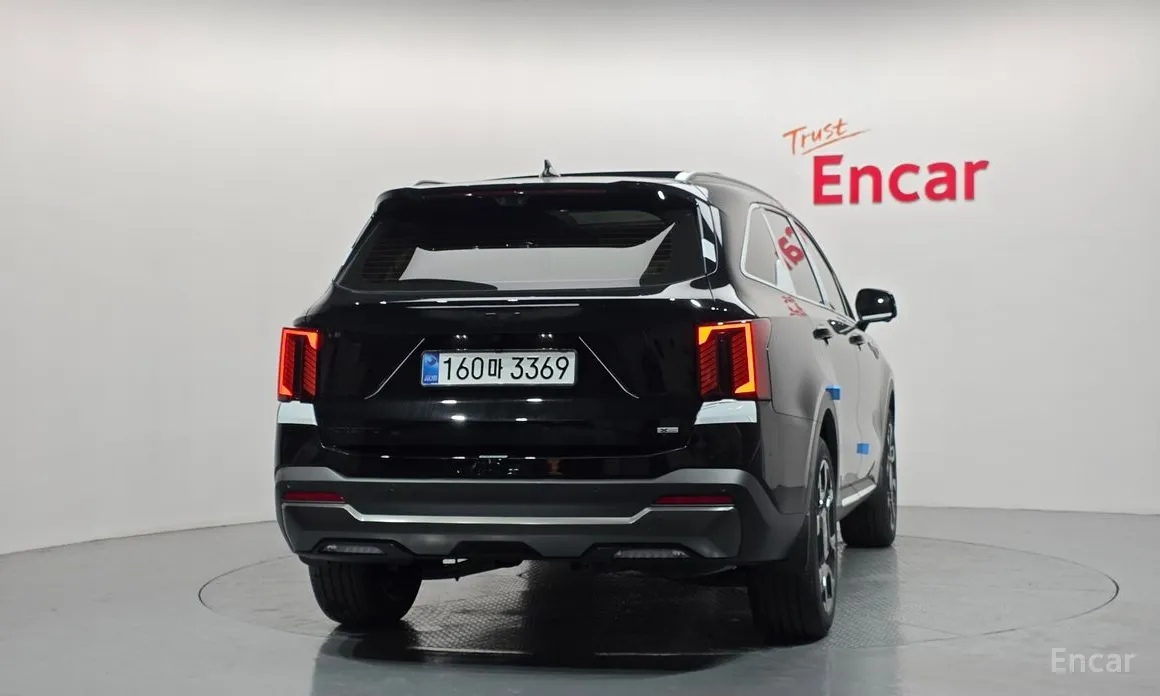 Фото 4 - Kia Sorento