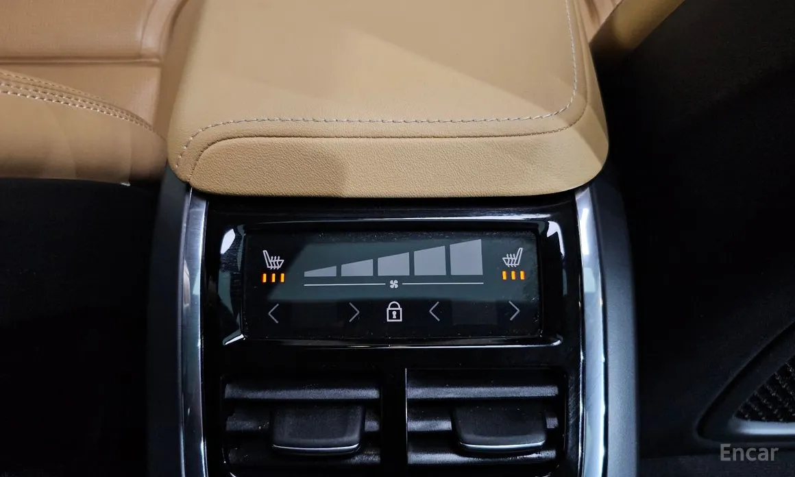 Фото 18 - Volvo V60