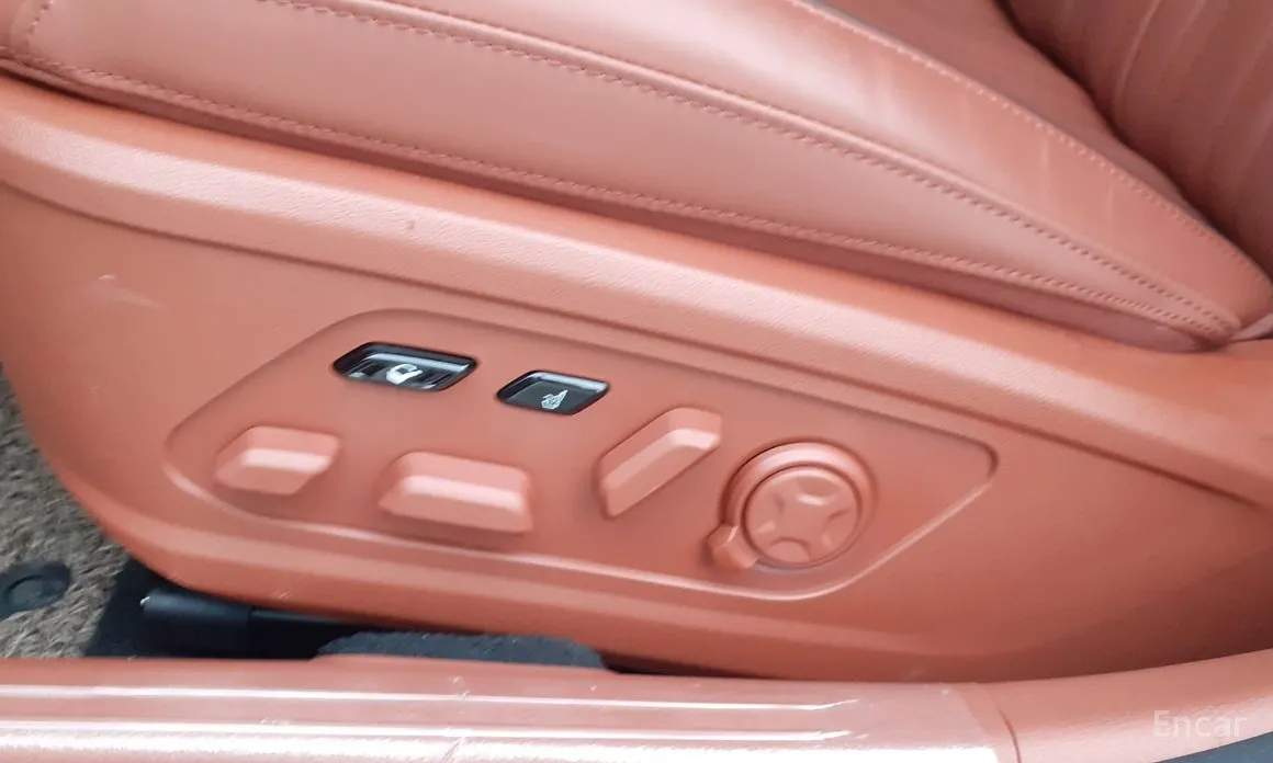 Фото 13 - Kia K8