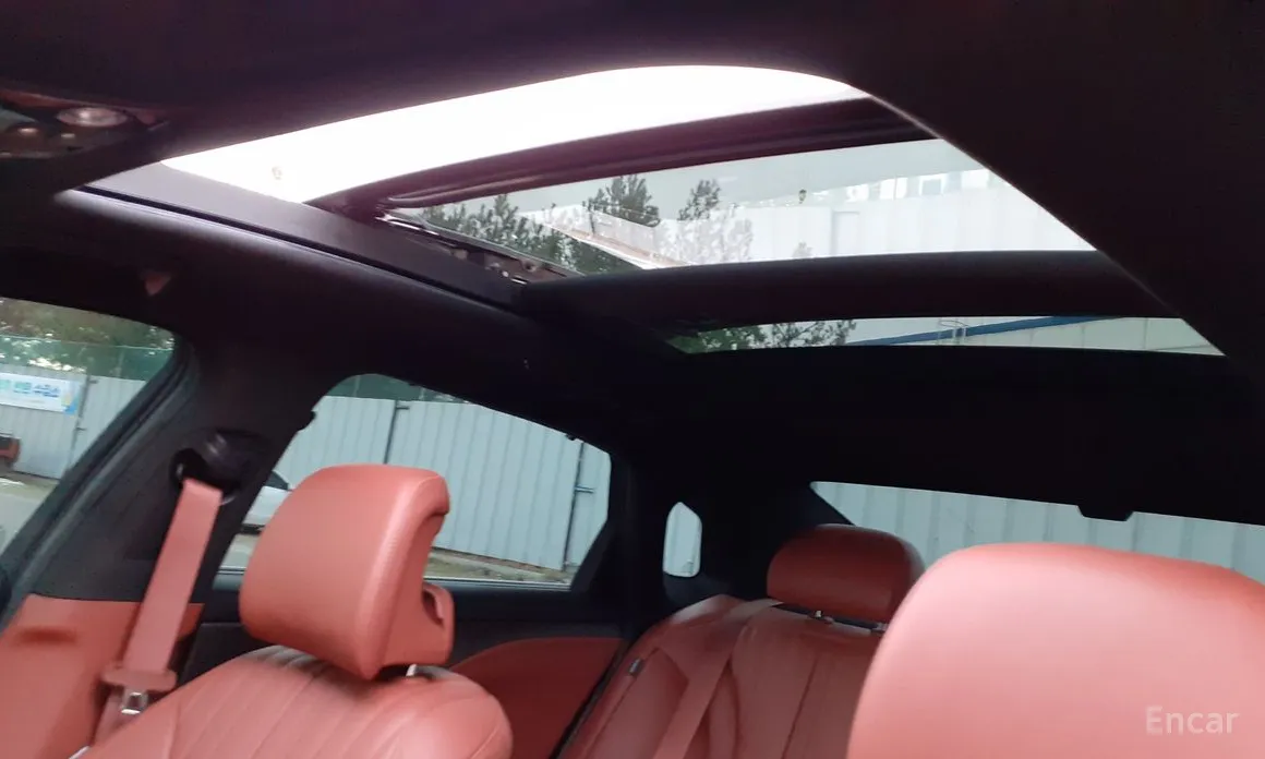 Фото 15 - Kia K8