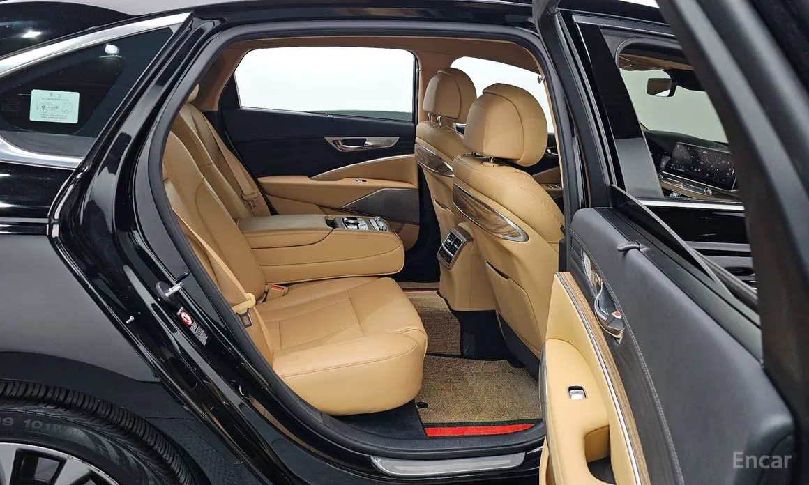 Фото 11 - Kia K9