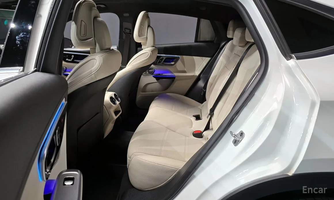 Фото 12 - Mercedes-Benz GLC-Class