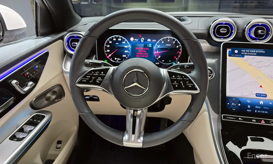 Фото 14 - Mercedes-Benz GLC-Class