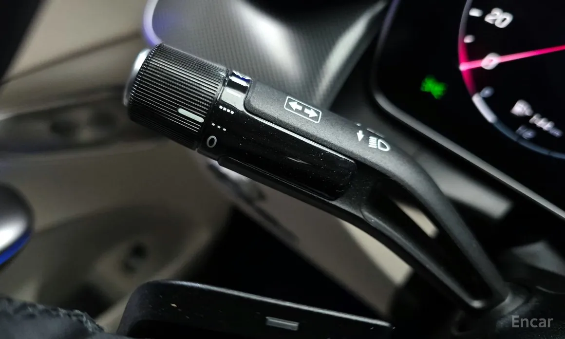 Фото 18 - Mercedes-Benz GLC-Class