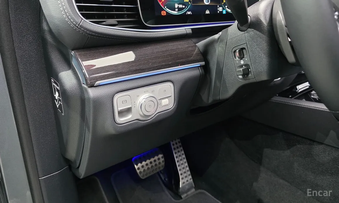 Фото 14 - Mercedes-Benz GLE-Class