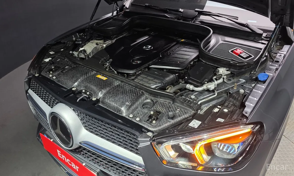 Фото 6 - Mercedes-Benz GLE-Class