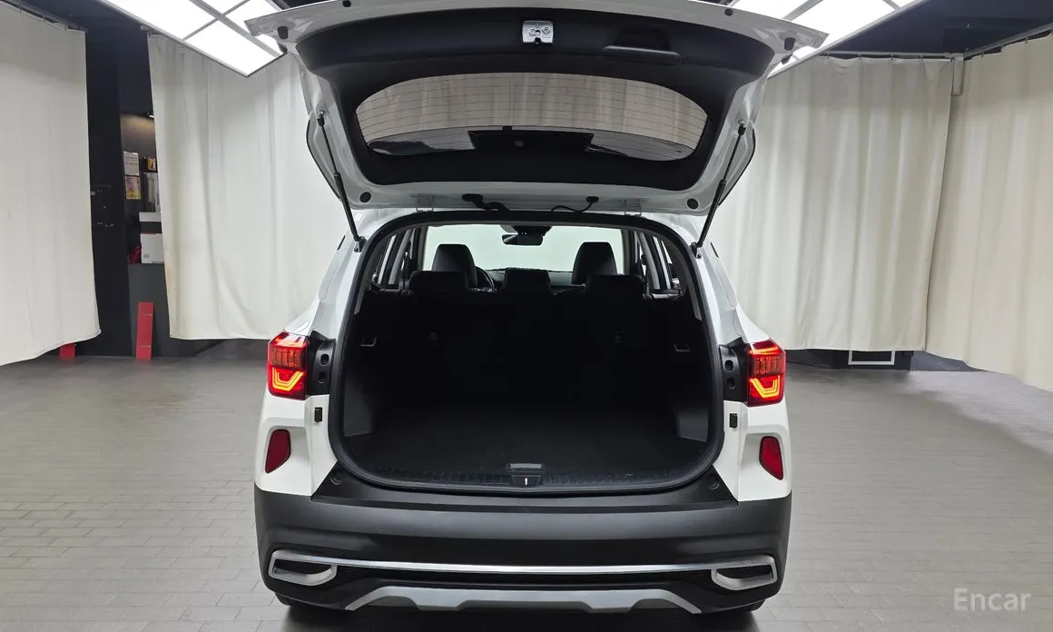 Фото 20 - Kia Seltos