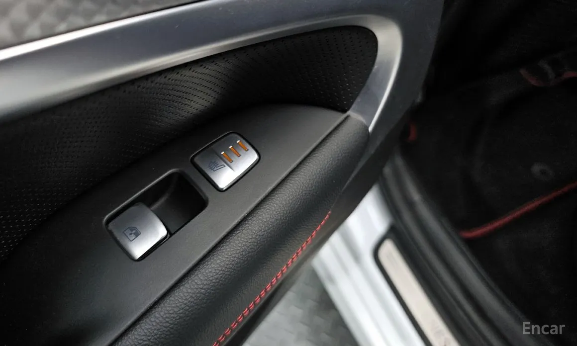 Genesis G70 2020 Gasoline 2.0T 2WD