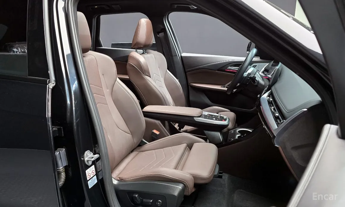 Фото 10 - BMW X1