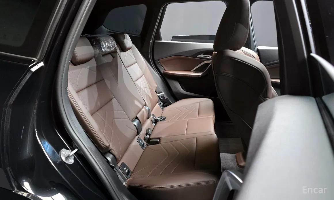 Фото 12 - BMW X1