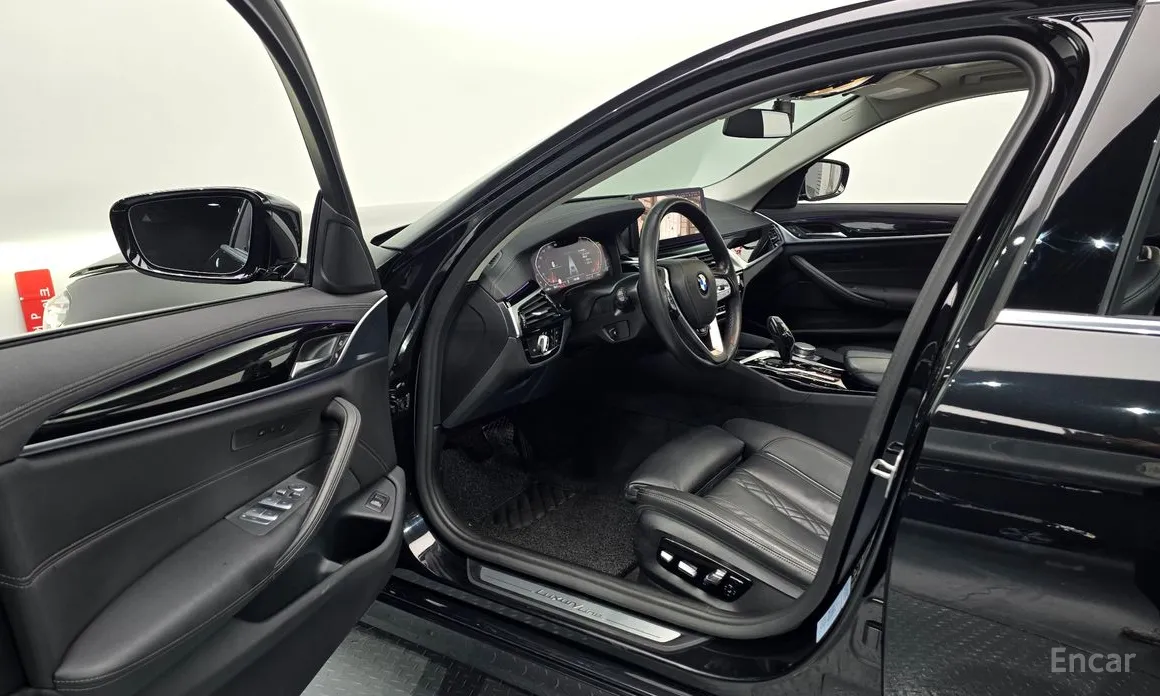 Фото 11 - BMW 5 Series