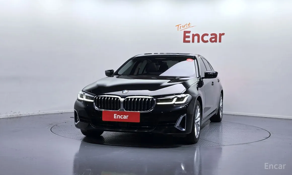 Фото 3 - BMW 5 Series