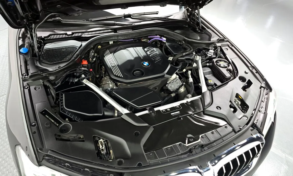 Фото 6 - BMW 5 Series