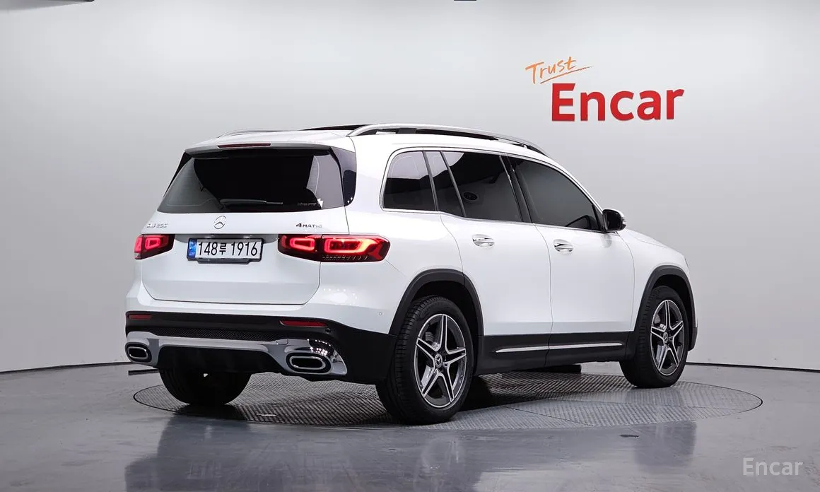 Фото 2 - Mercedes-Benz GLB-Class