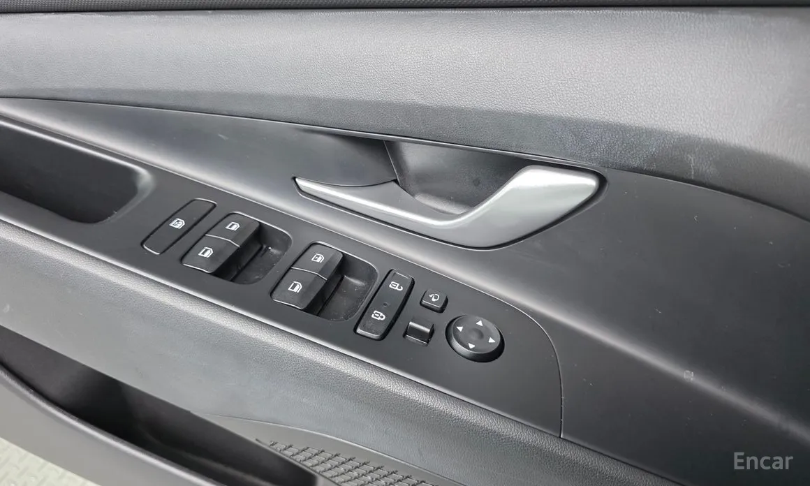 Фото 12 - Hyundai Avante